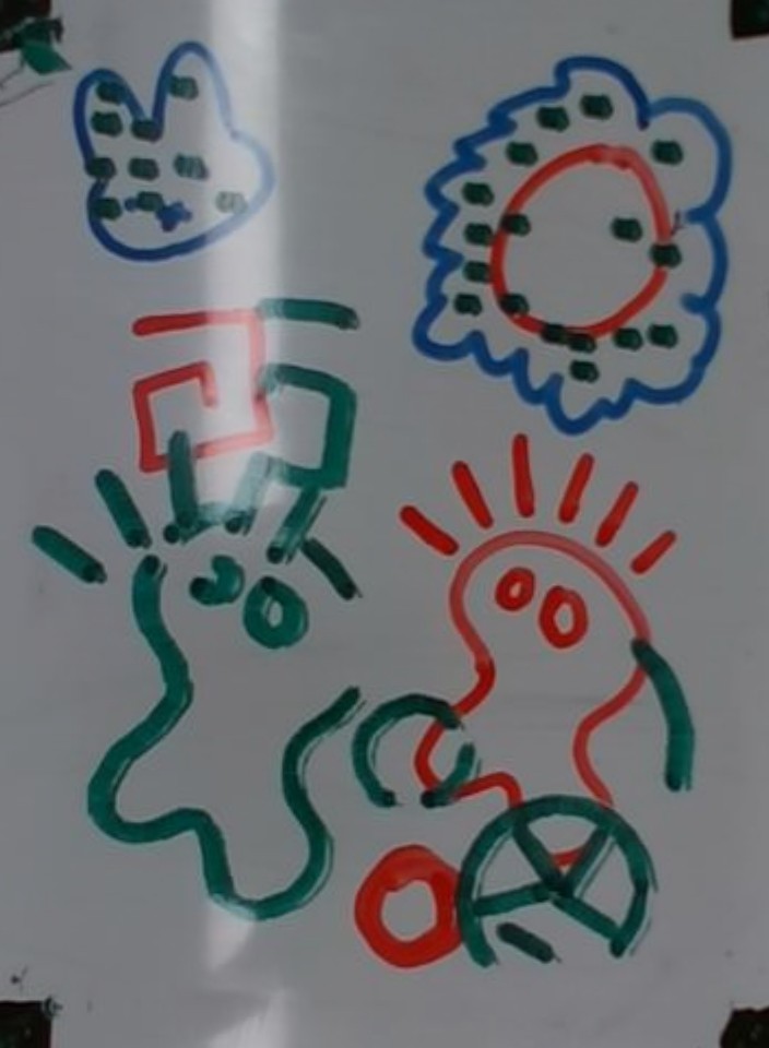 The board after the robot's green figure